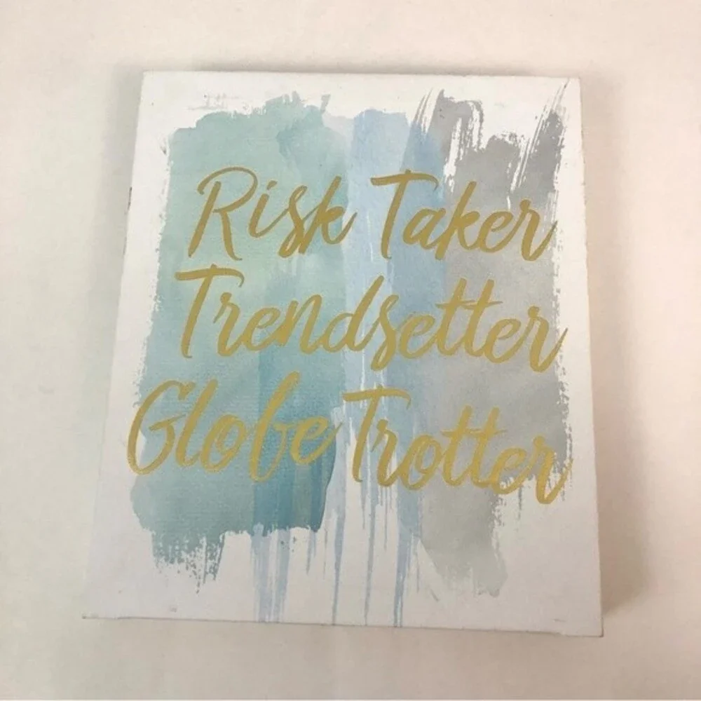 ARAUCO Risk Taker Trend Setter Globe Trotter Wall Decal One Size Chic Gold